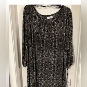 Calvin Klein NWOT, Black and Gray Long Sleeve Dress Snakeskin print 22W